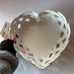 NWT - Primo’Gi Italy Ceramic White Woven Pottery Bowl